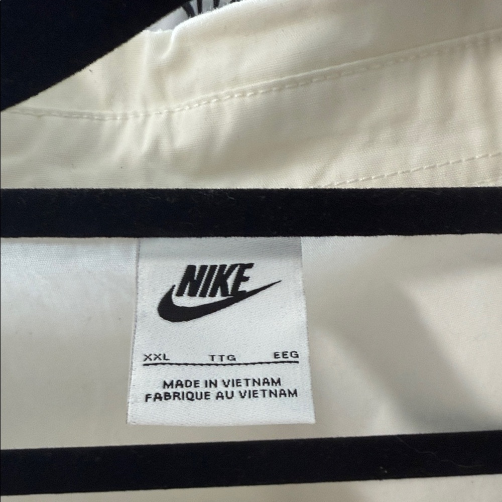 Nike Off-White Button-Up Shirt - Picture 3 of 4